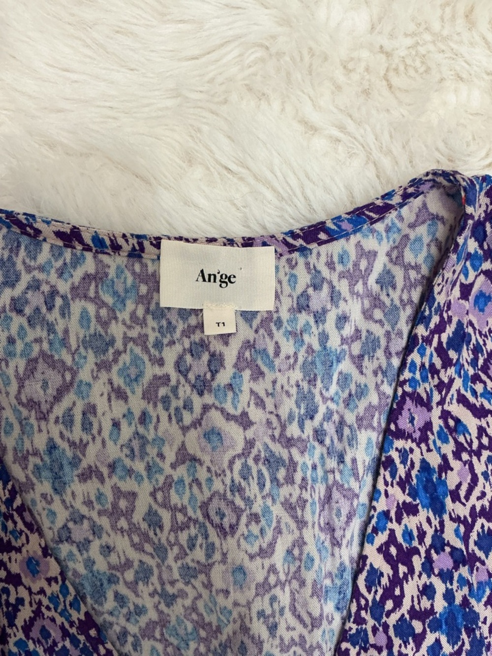 An’ge - Floral V-Neck Maxi Dress in Purple - Picture 2 of 10